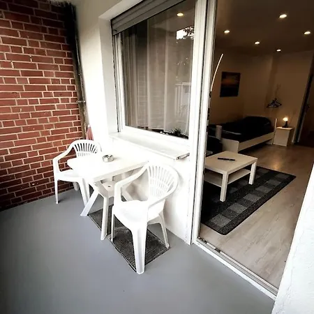 아파트 Modern & Cozy 1